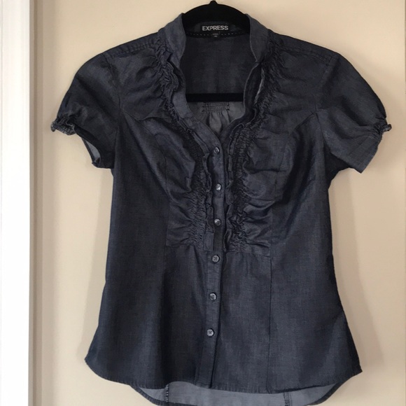 Express Tops - Express Ruffle Button Down Top Sz XS Express Tops - Express Ruffle Button Down Top Sz XS